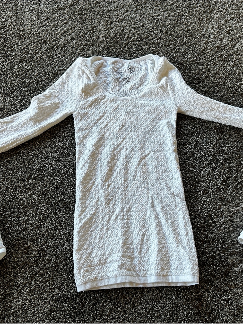 Intimately Free People XS Textured White Long Sleeve Scoop Neck Stretch Layers
